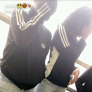 Meet your Posher, Hector